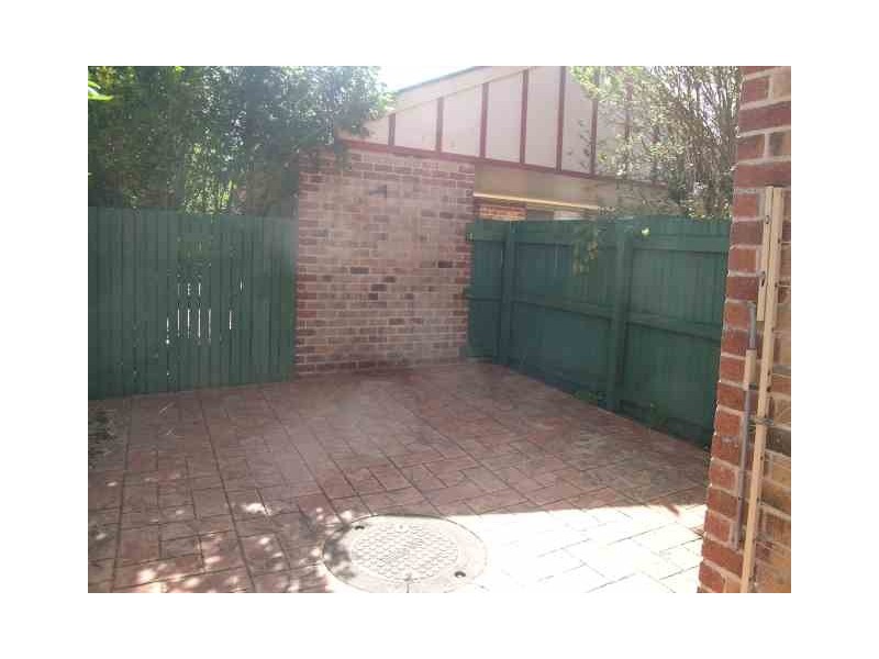 2/97 Wynyard Street, Cleveland QLD 4163