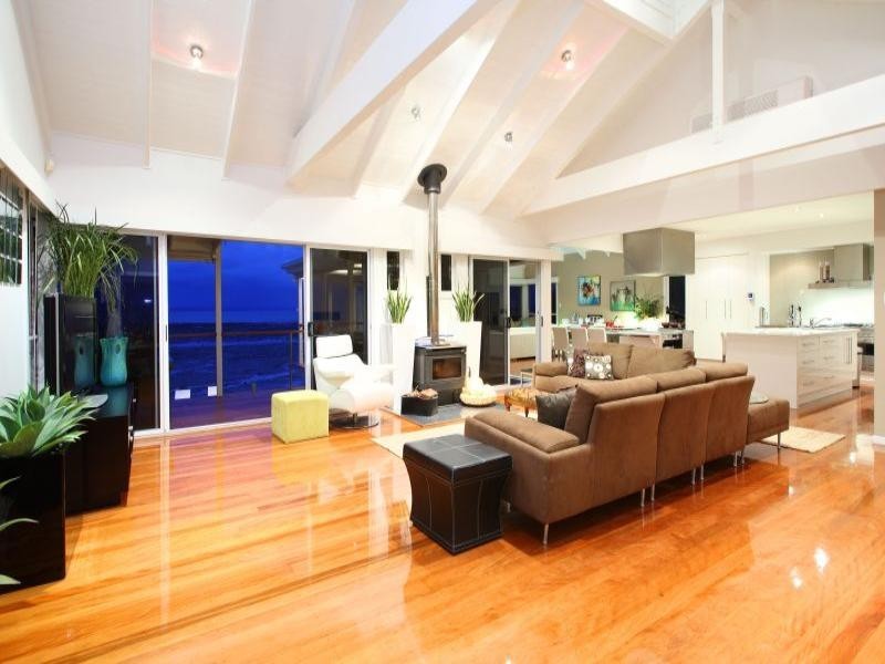 169 Shore Street North, Cleveland QLD 4163