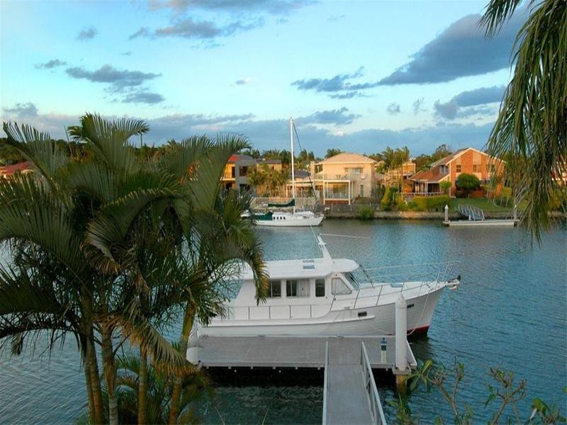 35 Keel Street, Birkdale QLD 4159