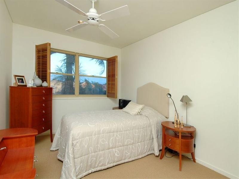 35 Keel Street, Birkdale QLD 4159