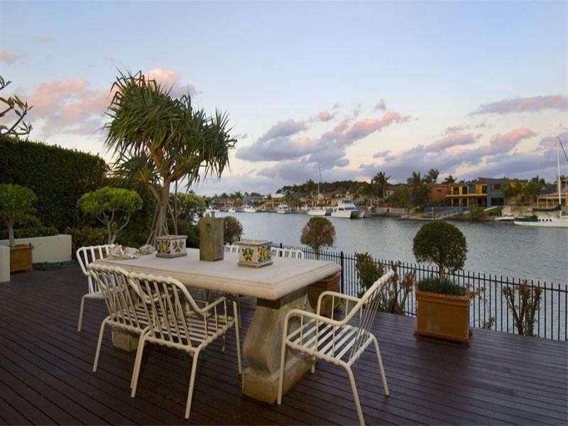 35 Keel Street, Birkdale QLD 4159