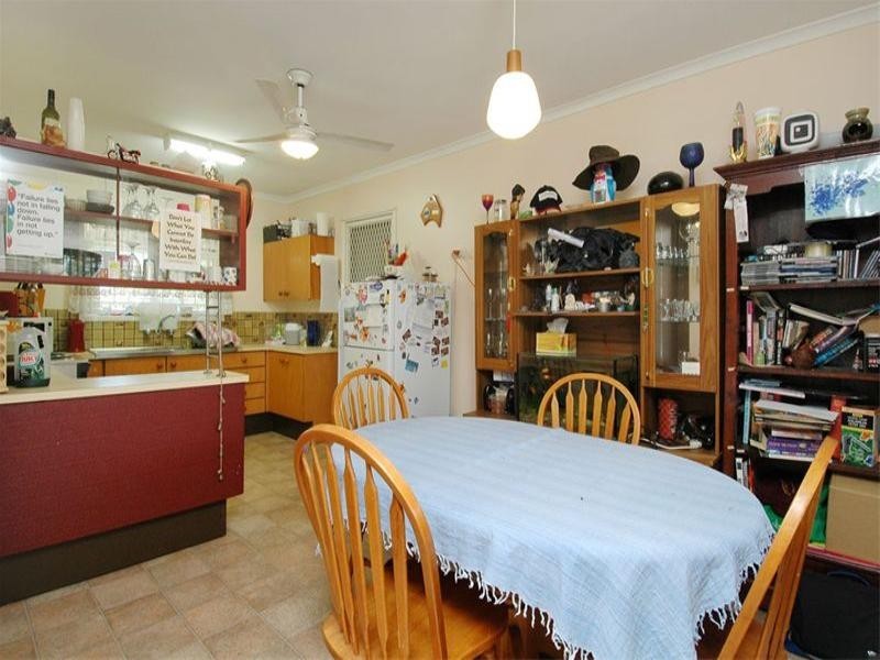 6 Michelle Court, Cleveland QLD 4163