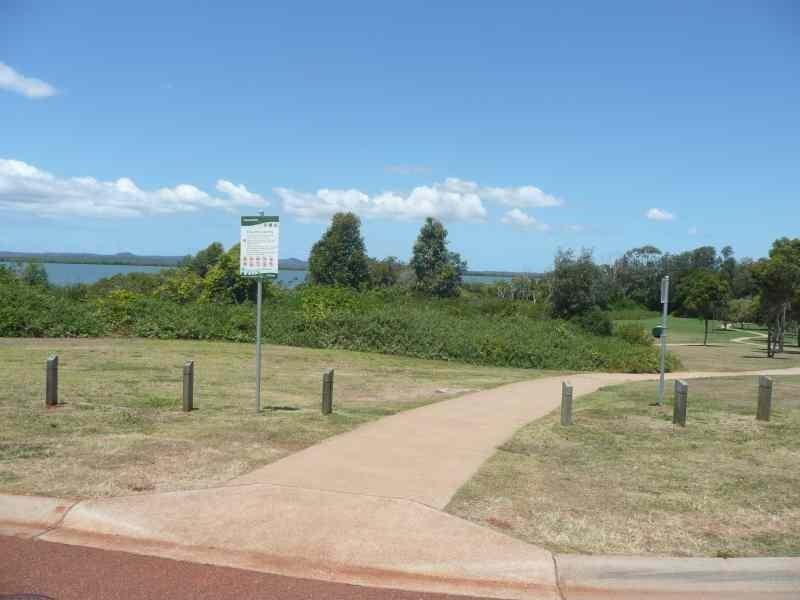 19 Kimbolton Drive, Redland Bay QLD 4165