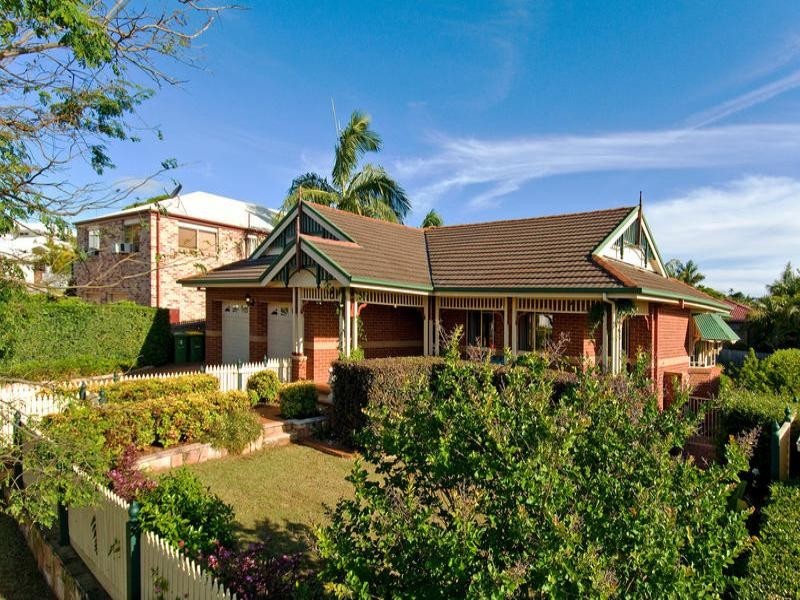 32 The Boulevard, Redland Bay QLD 4165