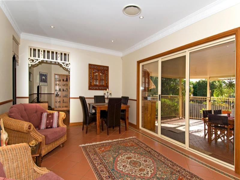 32 The Boulevard, Redland Bay QLD 4165