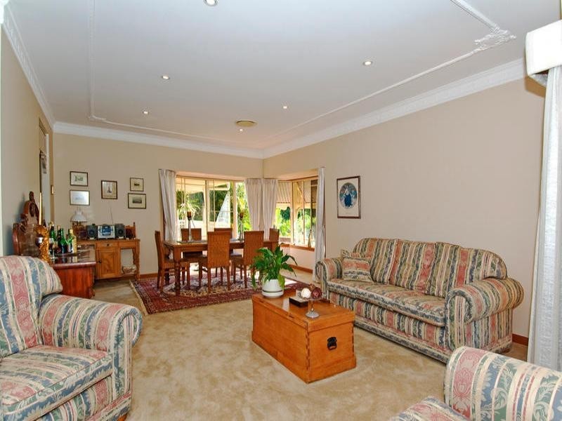 32 The Boulevard, Redland Bay QLD 4165