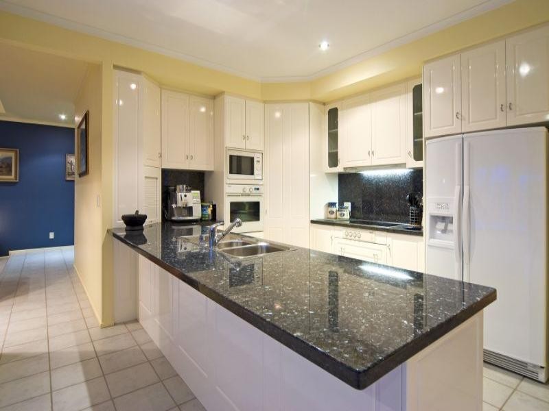 13 Bonaventure Court, Raby Bay QLD 4163