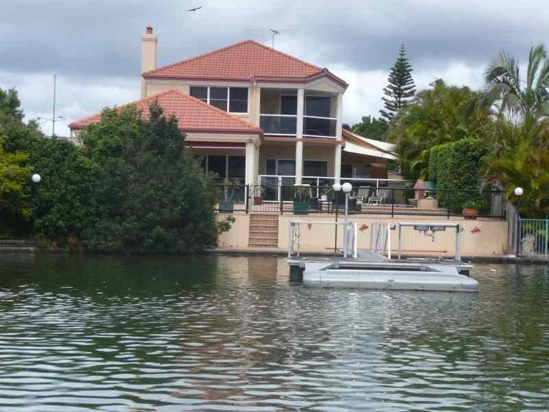 36 Zephyr Court, Birkdale QLD 4159