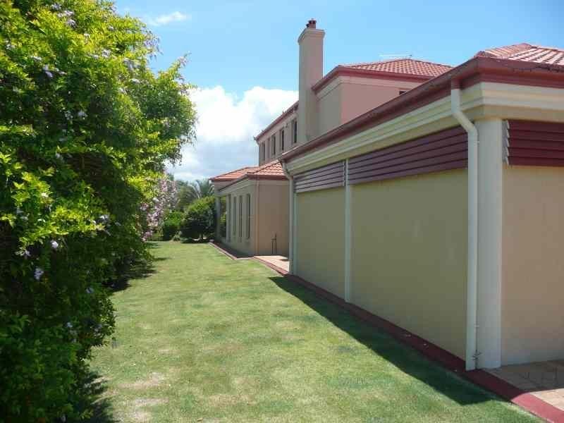 36 Zephyr Court, Birkdale QLD 4159