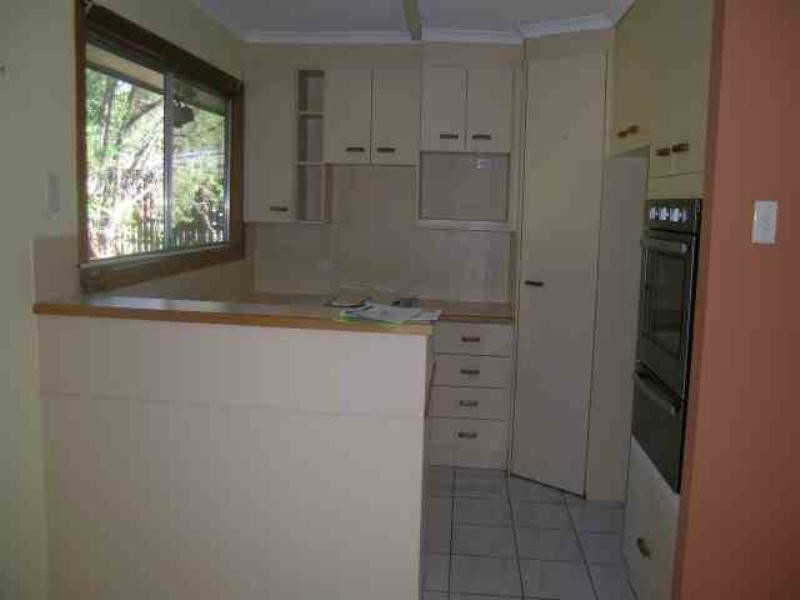 203 Waterloo Street, Cleveland QLD 4163