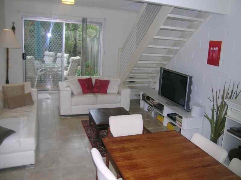 1/221 Middle Street, Cleveland QLD 4163