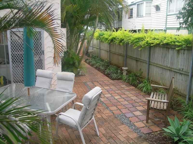 1/221 Middle Street, Cleveland QLD 4163