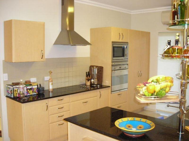 Unit 2 Esperance Court, Raby Bay Quays, Cleveland QLD 4163