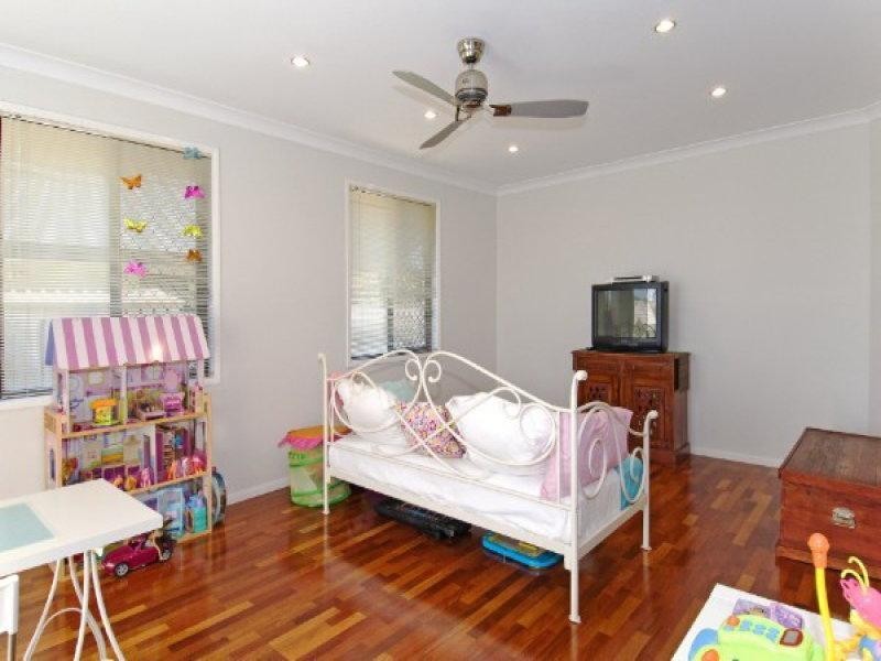 5 Hawkins Place, Thornlands QLD 4164