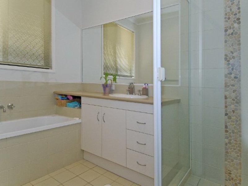 5 Hawkins Place, Thornlands QLD 4164
