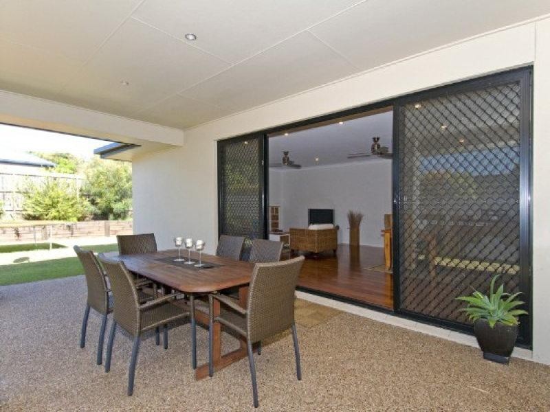 5 Hawkins Place, Thornlands QLD 4164