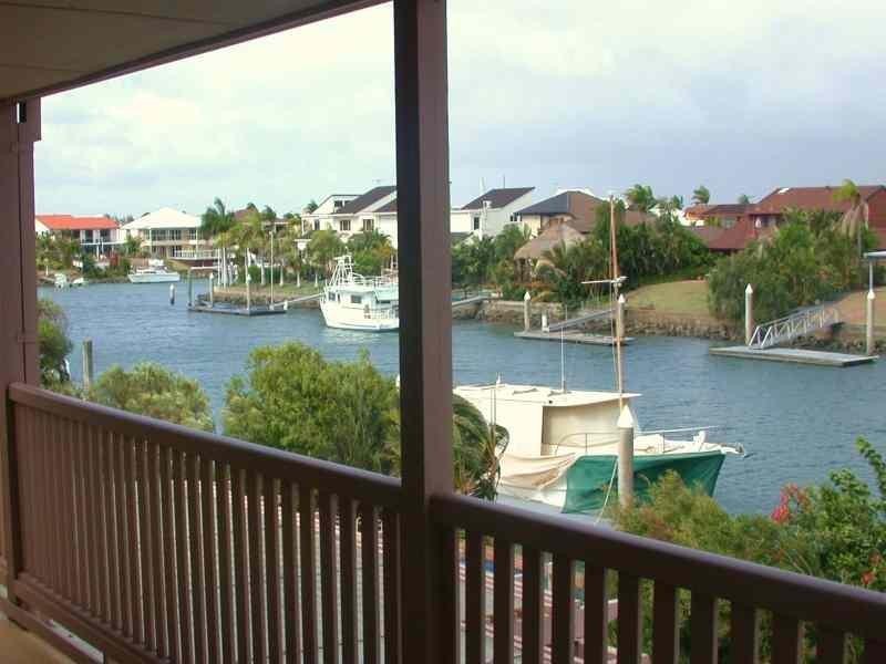 35 Compass Court, Raby Bay QLD 4163