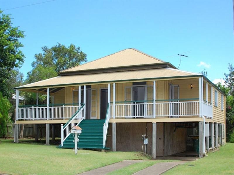 10 Sinclair Street, Newtown QLD 4305