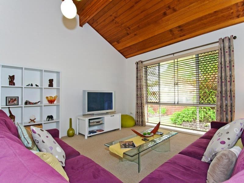 22 Compass Court, Raby Bay QLD 4163