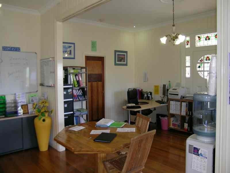 52 Amelia Street, Coorparoo QLD 4151