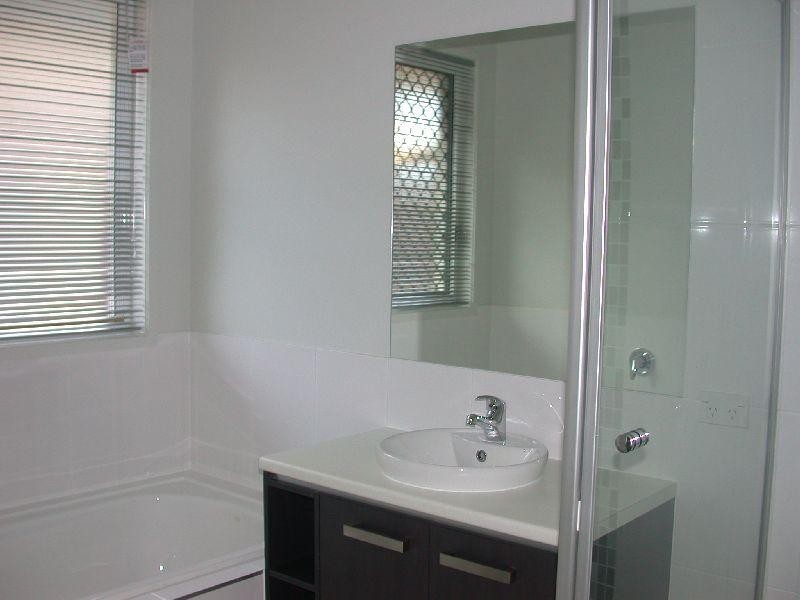 63A School Road, Victoria Point QLD 4165