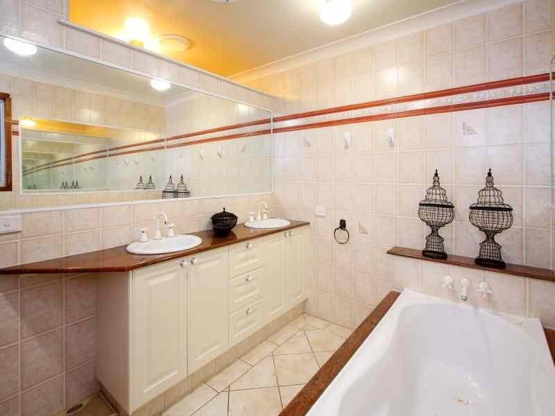 257-259 Wellington Street, Ormiston QLD 4160