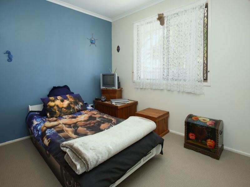 28 Lake View Drive, Thornlands QLD 4164