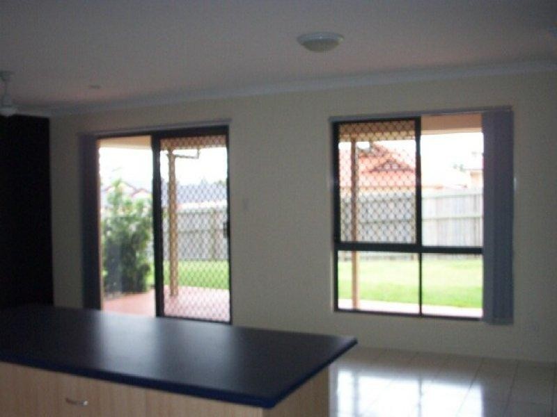 7 Burkett Crescent, Victoria Point QLD 4165