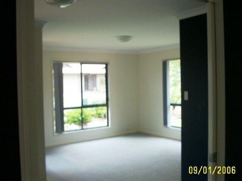 7 Burkett Crescent, Victoria Point QLD 4165