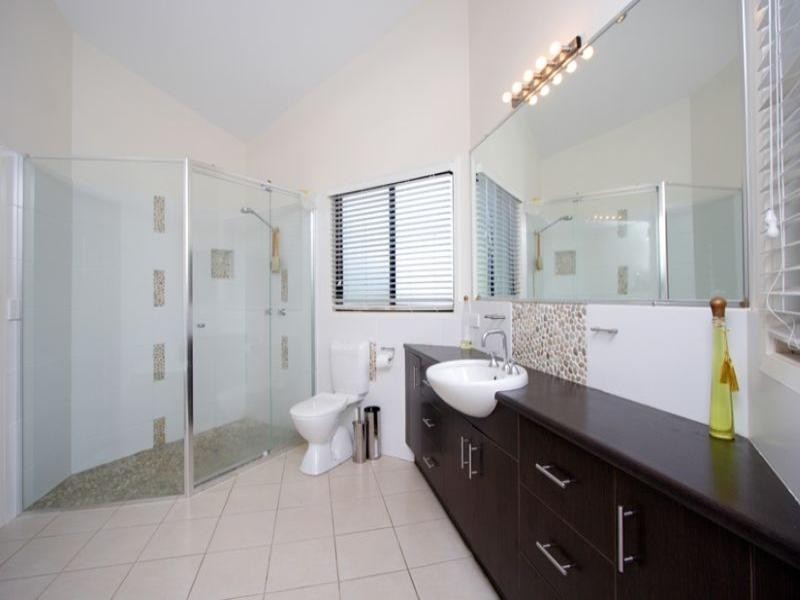 2 George Street, Ormiston QLD 4160