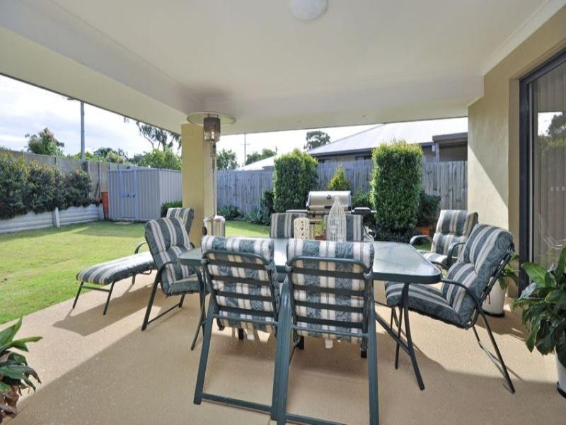 11 Sam Place, Thornlands QLD 4164