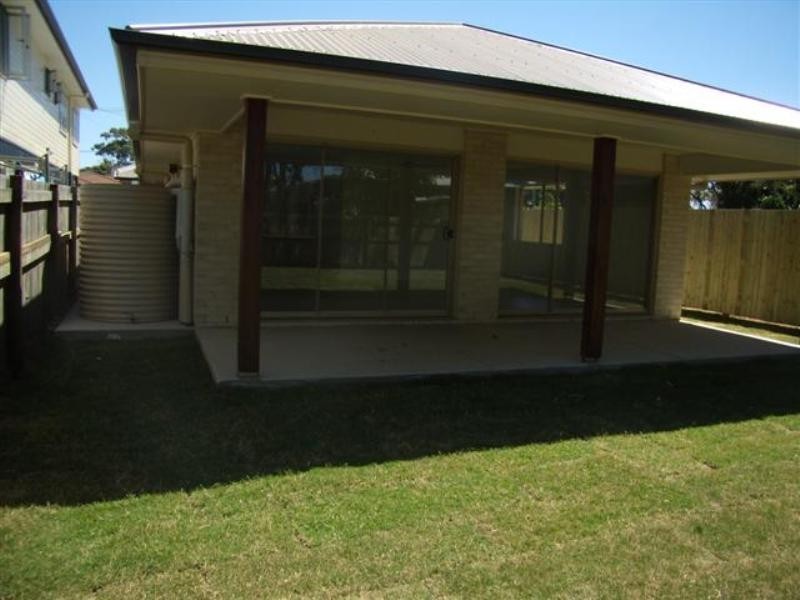 13 Tina Street, Redland Bay QLD 4165