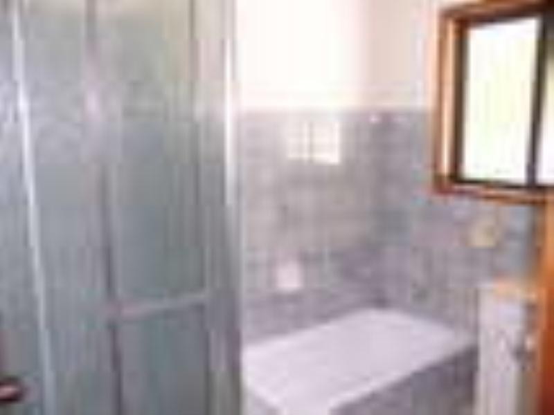 11 Mark Street, Redland Bay QLD 4165