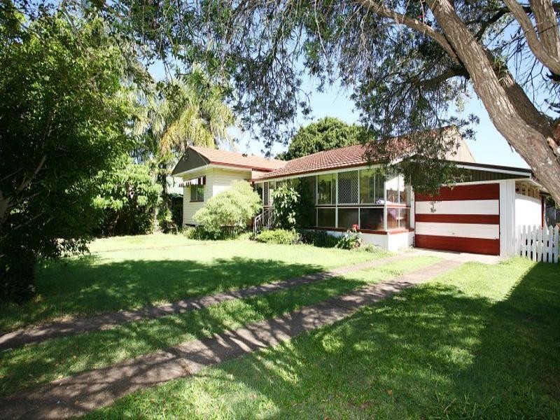 30 Little Shore Street, Cleveland QLD 4163