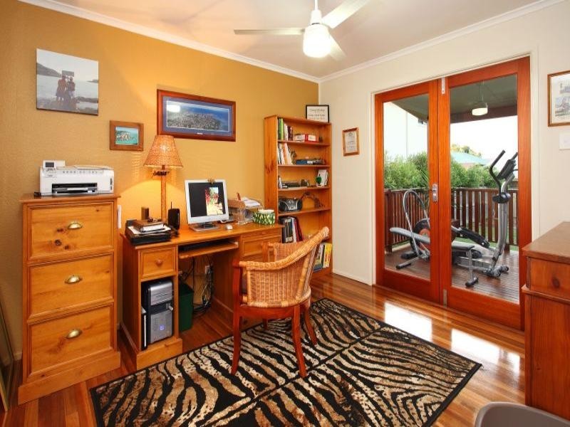 48 Russell Street, Cleveland QLD 4163