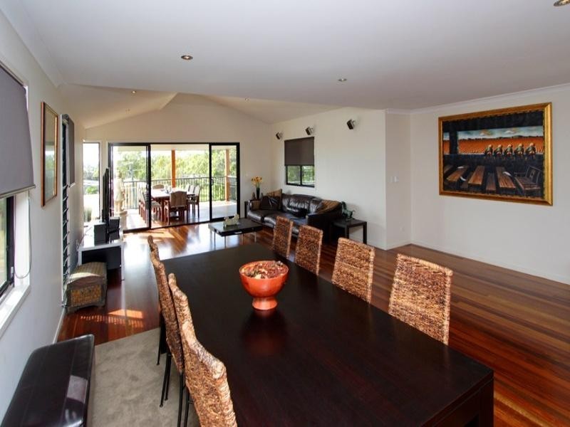 2 George Street, Ormiston QLD 4160