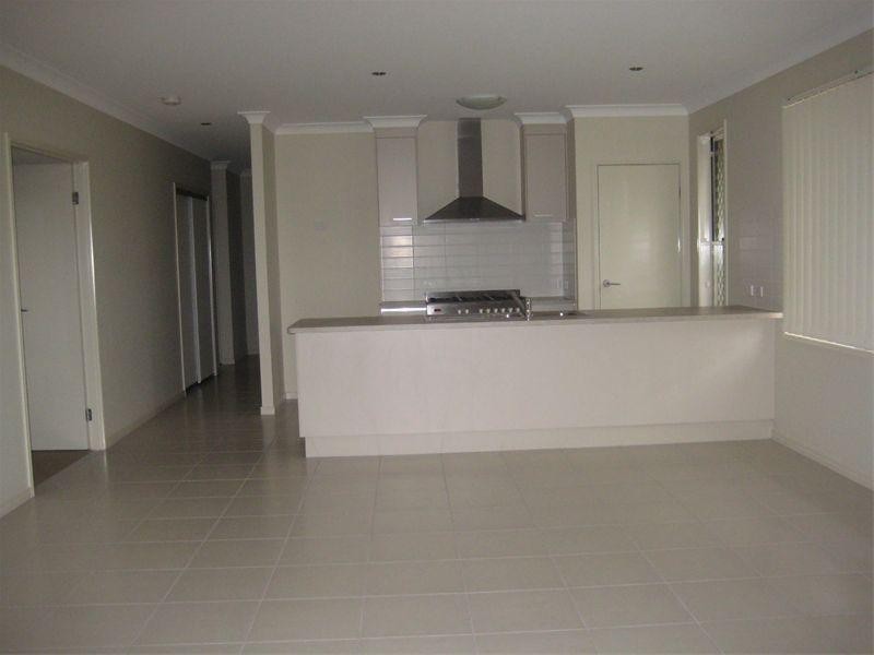 17 Torello Drive, Victoria Point QLD 4165