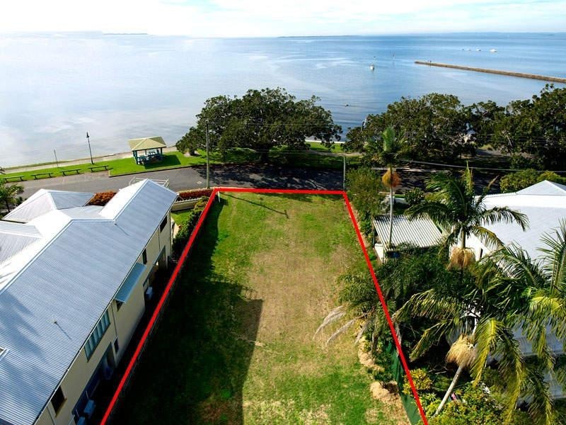 12 Wynnum Esplanade North, Wynnum QLD 4178