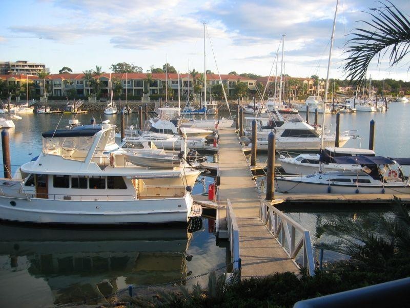 5 Harbour View Court, Raby Bay QLD 4163