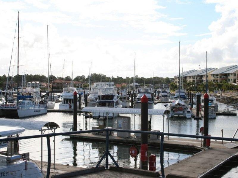 39/20 The Anchorage, Masthead Drive, Raby Bay QLD 4163