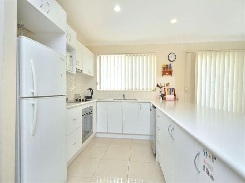 40 Lime Street, Redland Bay QLD 4165