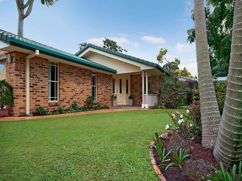 21 Leonard Street, Wellington Point QLD 4160