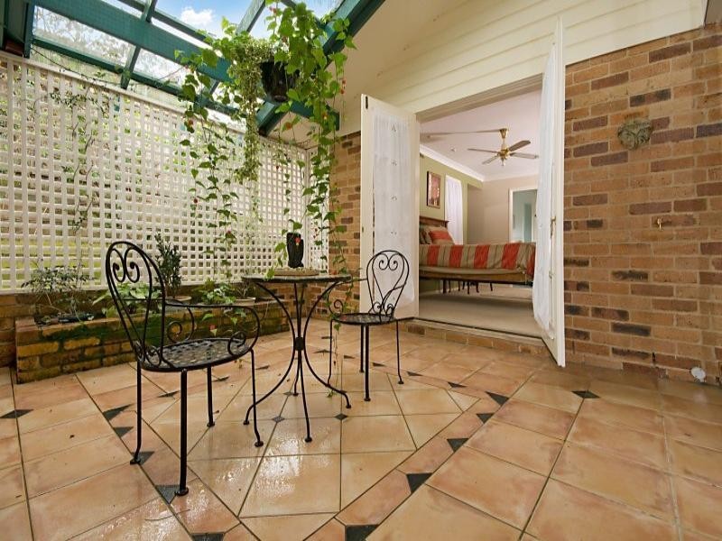 21 Leonard Street, Wellington Point QLD 4160