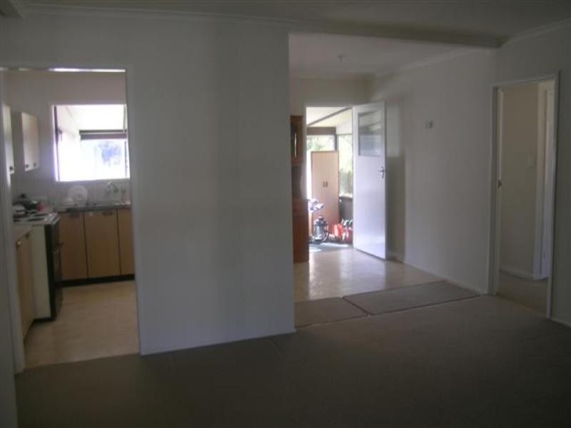 8 Carinya Street, Cleveland QLD 4163