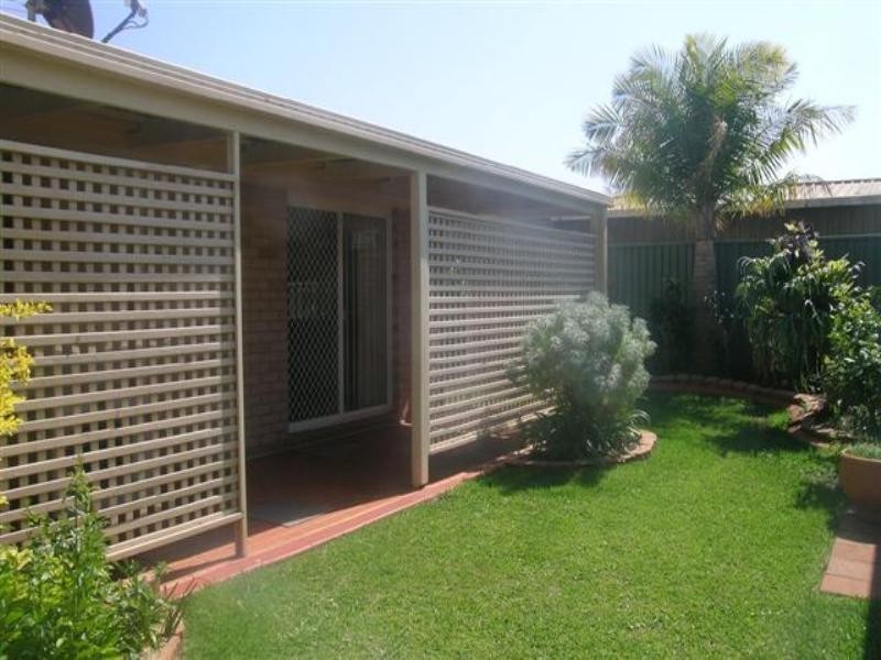 5 Buckler Court, Redland Bay QLD 4165