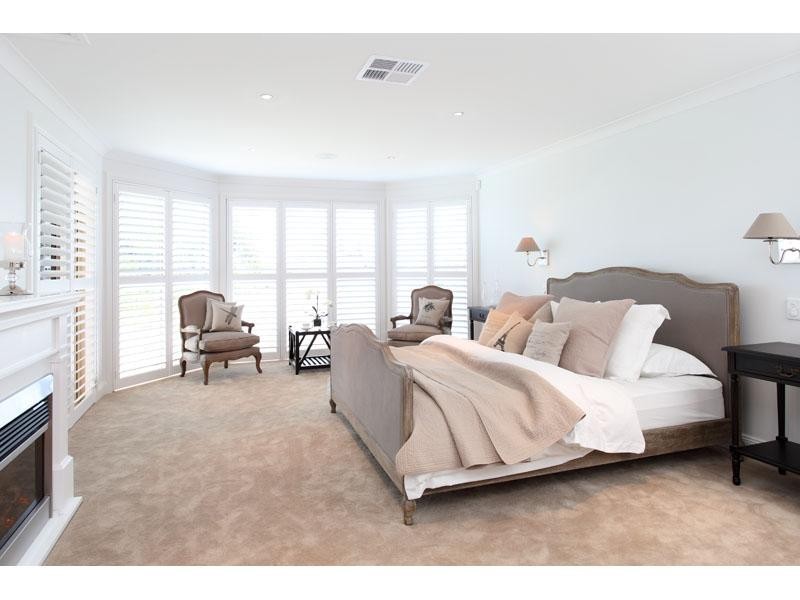 9 Caravel Court, Raby Bay QLD 4163