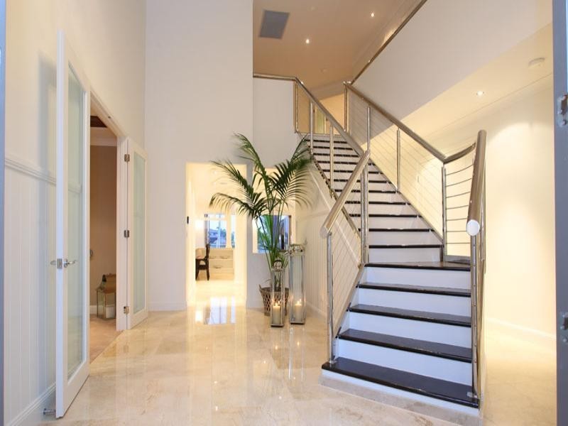 9 Caravel Court, Raby Bay QLD 4163