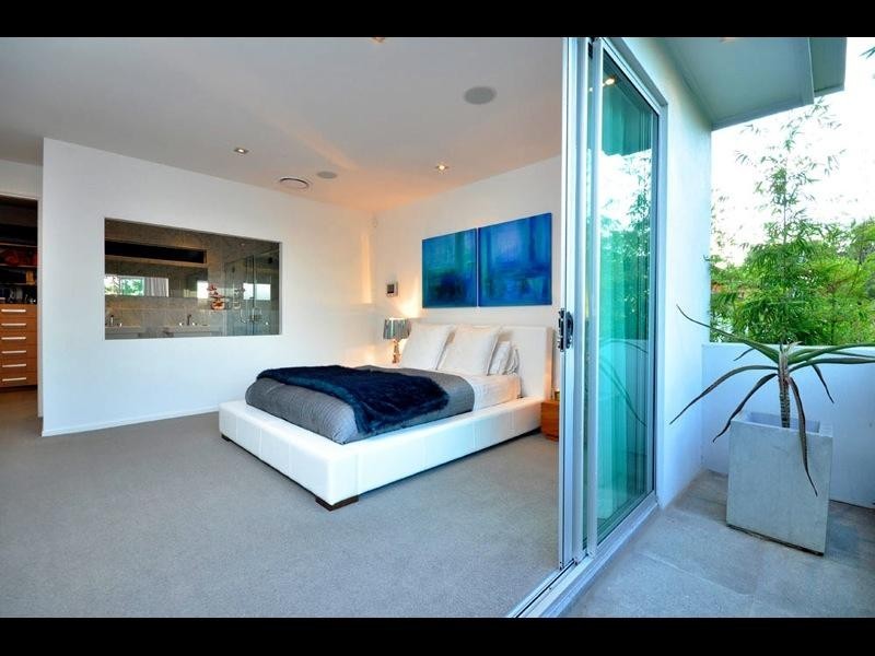 575 Royal Esplanade, Manly QLD 4179