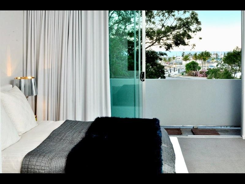 575 Royal Esplanade, Manly QLD 4179