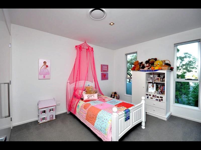 575 Royal Esplanade, Manly QLD 4179